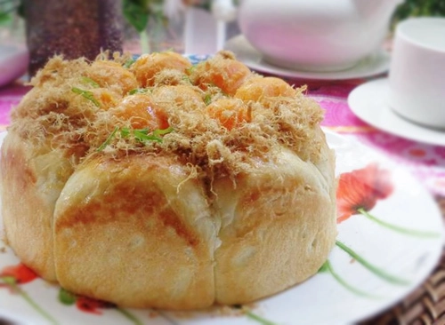 Bánh mì mặn trứng muối ngon mê - 9