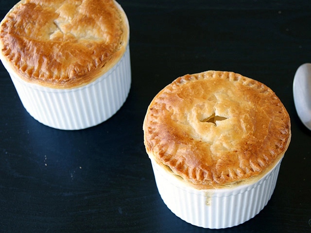 Bánh pot pie mềm trong giòn ngoài bạn thử chưa - 8