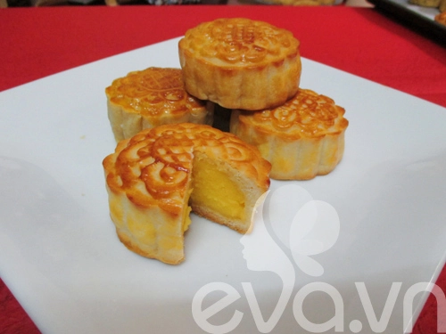 Bánh trung thu tốc hành nhân custard - 15