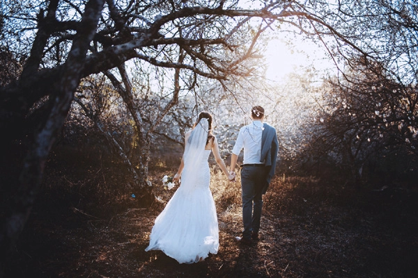 Bộ ảnh cưới thiên đường hoa đào trắng ngày giá rét khiến cặp đôi nào cũng chết mê - 13