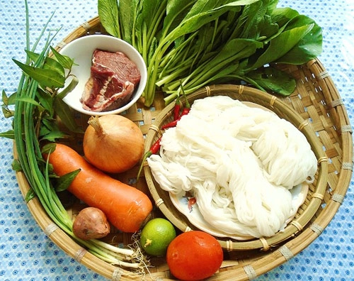 Bữa sáng tươi ngon với phở xào bò - 1