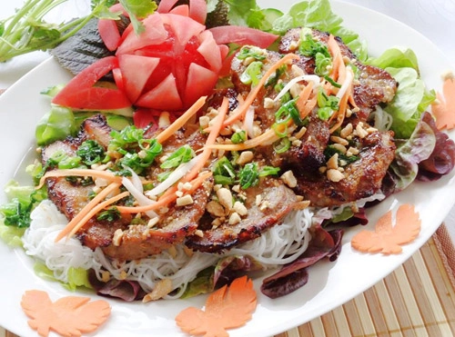 Bún thịt nướng thơm lừng đãi cả nhà - 4