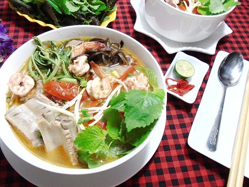 Bún tôm nóng hổi bổ dưỡng - 12