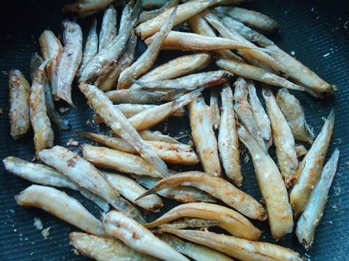 Cá bống sốt cay ngọt lạ miệng trôi cơm - 3