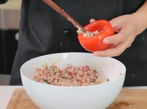 Cà chua nhồi cơm thịt bò nướng phô mai - 7