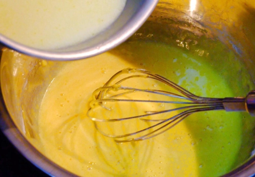 Cách làm bánh tiramisu không cần lò nướng - 4