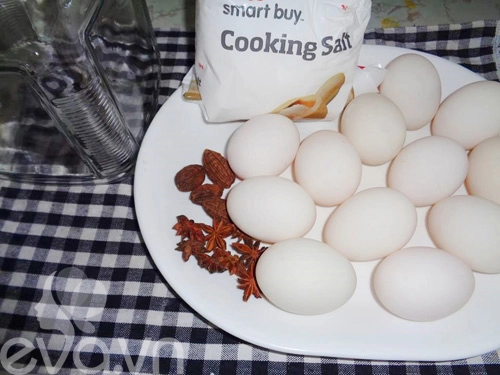Cách làm trứng vịt muối ngon đẹp mắt - 1