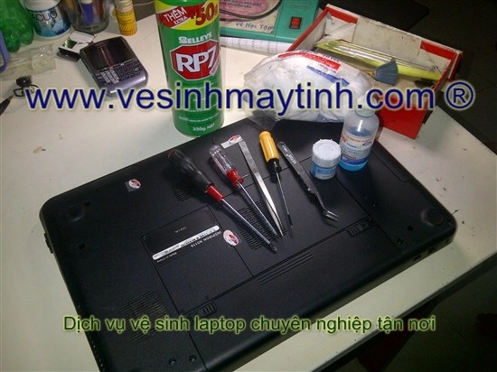 Cách vệ sinh laptop dell vệ sinh laptop dell n5110 - 1