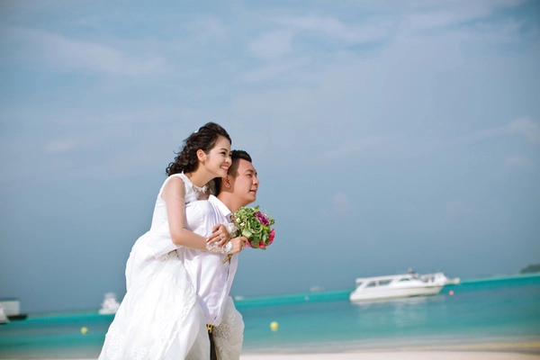 Cái kết sau 5 năm đứt gánh của cặp đôi đẹp xinh và bộ ảnh cưới mê ly tại maldives - 4