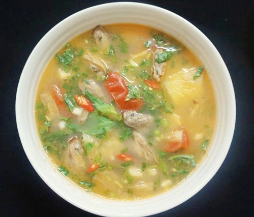 Canh chua trùng trục nấu dứa thanh mát - 8