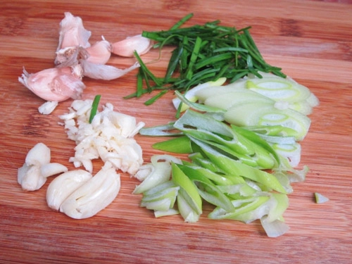 Canh kim chi nấu ngao đậu nóng hổi - 3