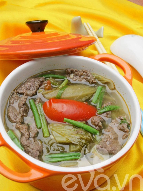 Canh thịt bò nấu dưa chua - 7