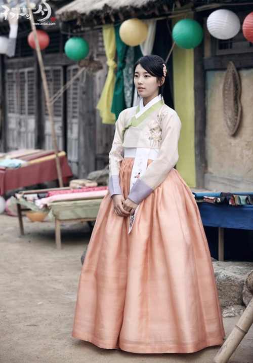 Chấm điểm sao hàn mặc áo hanbok truyền thống - 16