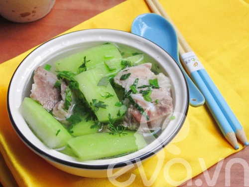 Đổi món với canh bí đao nấu sườn - 8