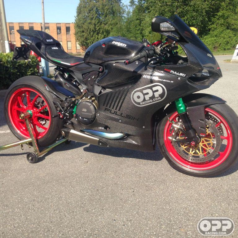 Ducati 1199 phiên bản full carbon cực ấn tượng - 1