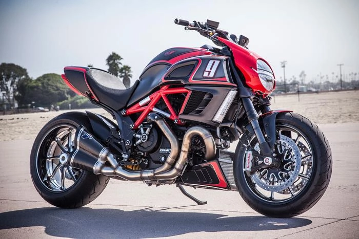 Ducati diavel độ tình cảm đáng yêu - 2