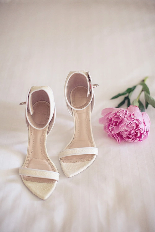 Giày cưới lãng mạn nâng niu gót hồng cô dâu - 11