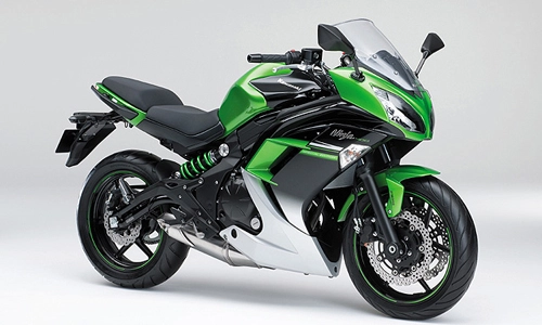 Kawasaki ninja 400 2015 với giá gần 120 triệu đồng - 1