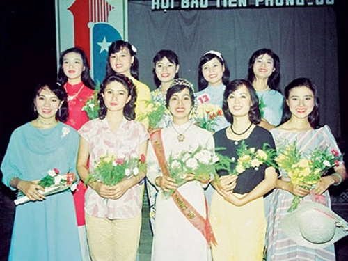 Khoảnh khắc đăng quang của hoa hậu việt - 1