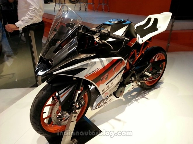Ktm ra mắt mẫu xe sportbike mới vào tháng 9 tới - 1