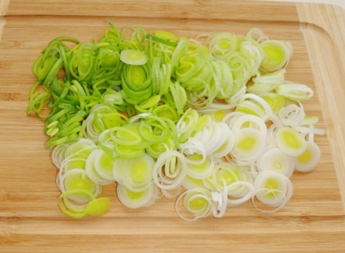 Lạ miệng với salad tỏi tây - 2