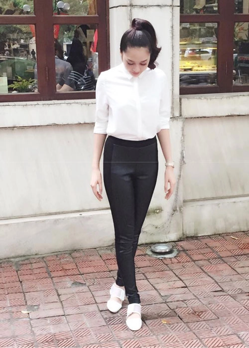 Lưu hương giang cứ mặc màu đỏ là hỏng việc - 10