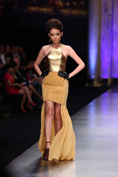 Lý giám tiền lên ngôi quán quân project runway 2014 - 19