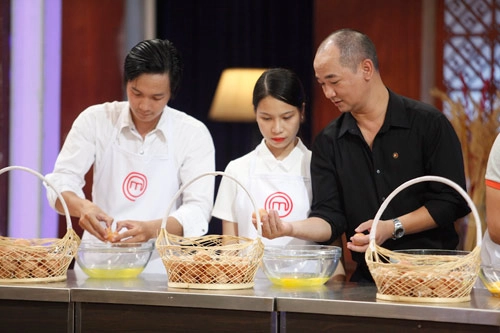 Masterchef việt đánh mất cơ hội chỉ vì trứng gà - 3