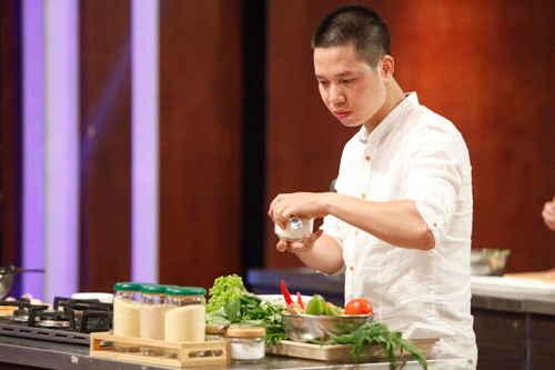 Masterchef vn christine hà và hoàng khải bất đồng ý kiến trong tập đầu - 6