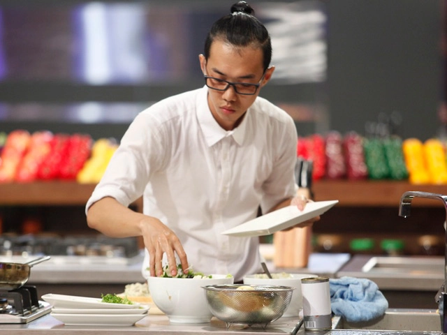 Nghị lực của chàng trai khiếm thính thi masterchef việt - 1