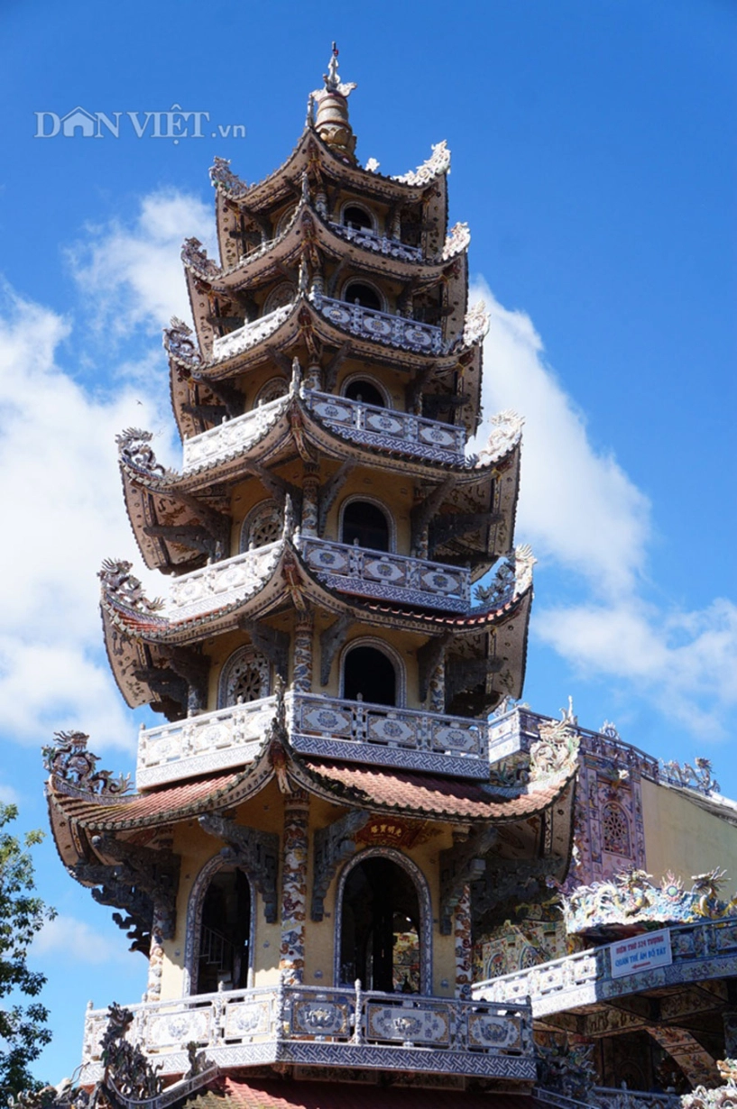 Ngôi chùa có kiến trúc lạ và độc đáo bậc nhất việt nam - 13