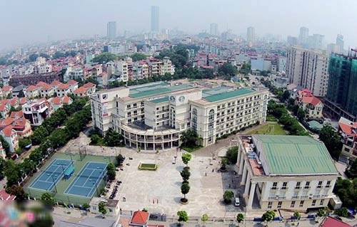 Ngôi trường 500 tỷ kiểu tây chỉ có 200 học sinh ở hà nội - 1