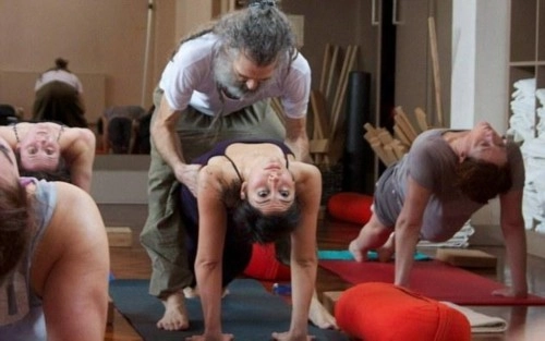Người đàn ông dạy yoga nổi tiếng nhất nước anh - 5