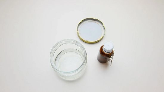Những cách đơn giản để có một lọ nước hoa handmade - 2