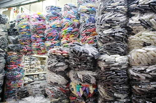 Những đặc sản của chợ vải sài gòn cuối năm - 15