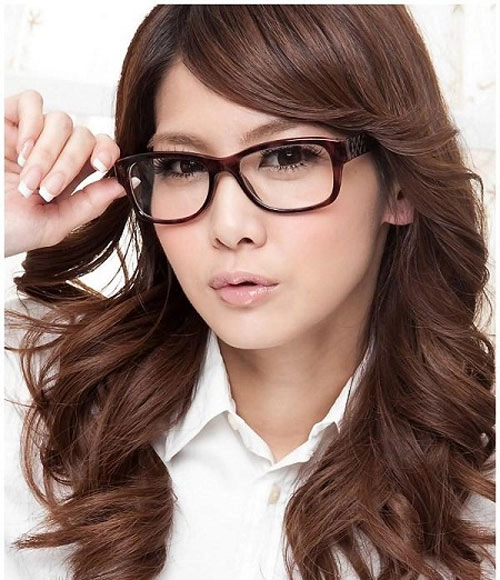 Những kiểu tóc đẹp cho cô nàng đeo kính - 2