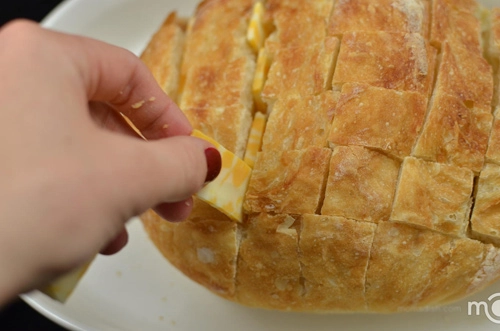Nướng lại bánh mì siêu ngon chỉ với 3 bước - 3