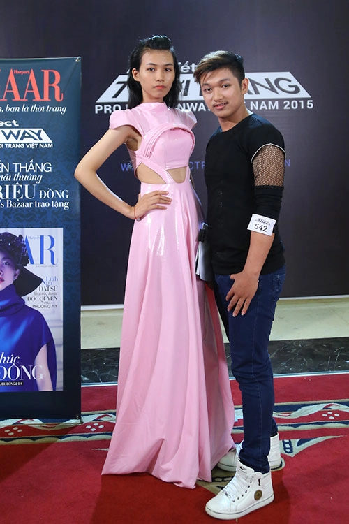 Project runway 2015 thí sinh đấu trí căng thẳng - 5