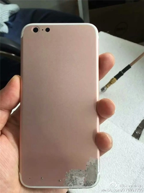 Rò rỉ mẫu iphone 7 vàng hồng cải tiến thiết kế - 1