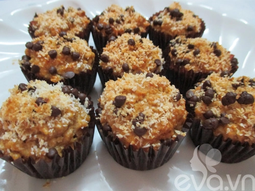 Thảnh thơi nhâm nhi bánh muffin chuối dừa - 11