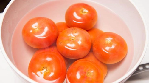 Thử làm cà chua ngâm muối - 2