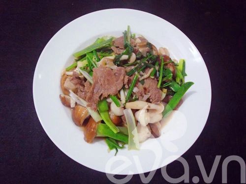 Thực đơn bò xào canh hến kiệu chua - 1