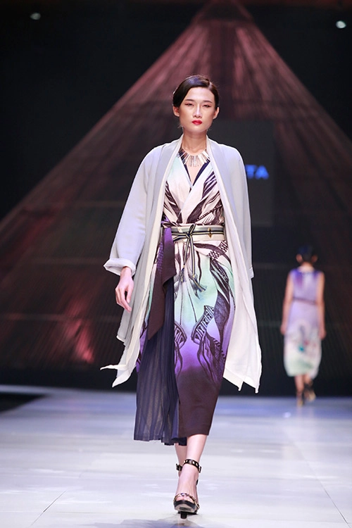 Top 4 show thời trang đáng xem nhất việt nam 2014 - 5