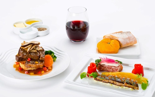 Top các hãng hàng không có đồ ăn ngon nhất trên thế giới - 5