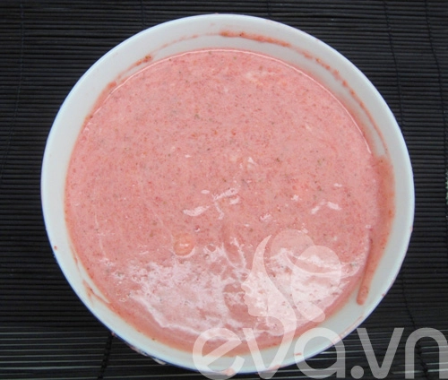 Tự làm mousse sô-cô-la dâu mát lạnh - 8