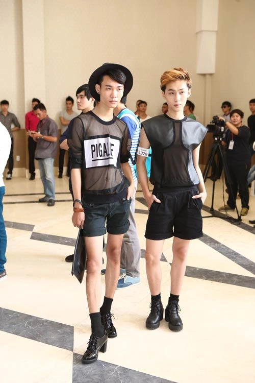 Vntm 2014 tròn mắt với thời trang unisex của thí sinh nam - 6