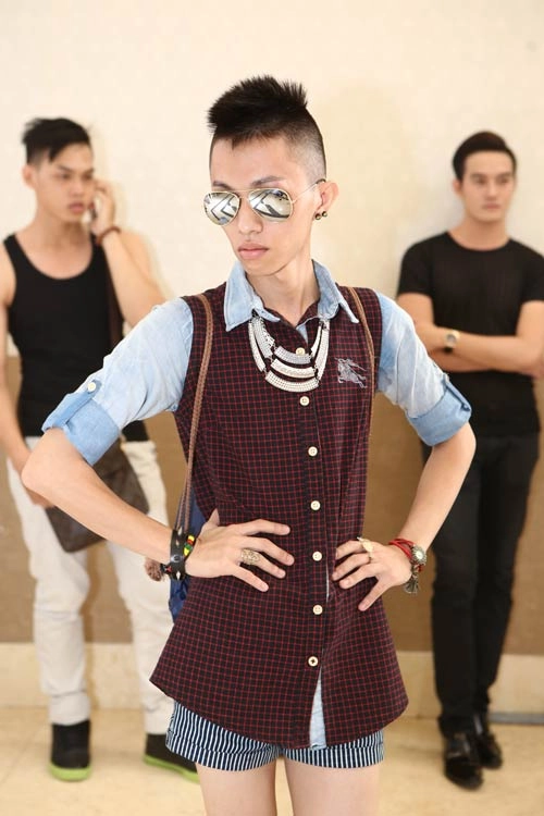 Vntm 2014 tròn mắt với thời trang unisex của thí sinh nam - 8