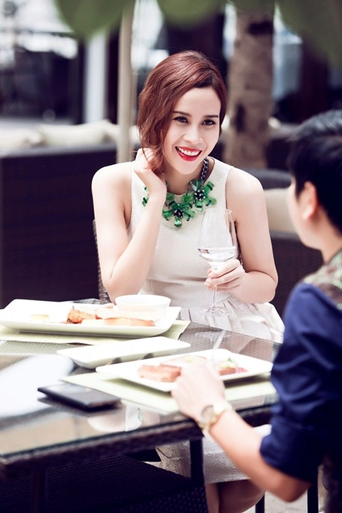 Vợ chồng lưu hương giang thăng hạng nhờ mặc đẹp - 7