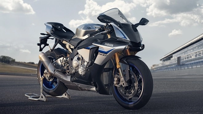 Yamaha r1m bán cháy hàng tại châu âu - 1