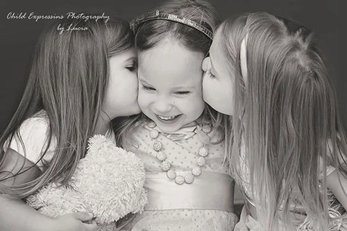 3 bé gái cùng trứng đẹp như thiên thần dưới ống kính của mẹ - 4